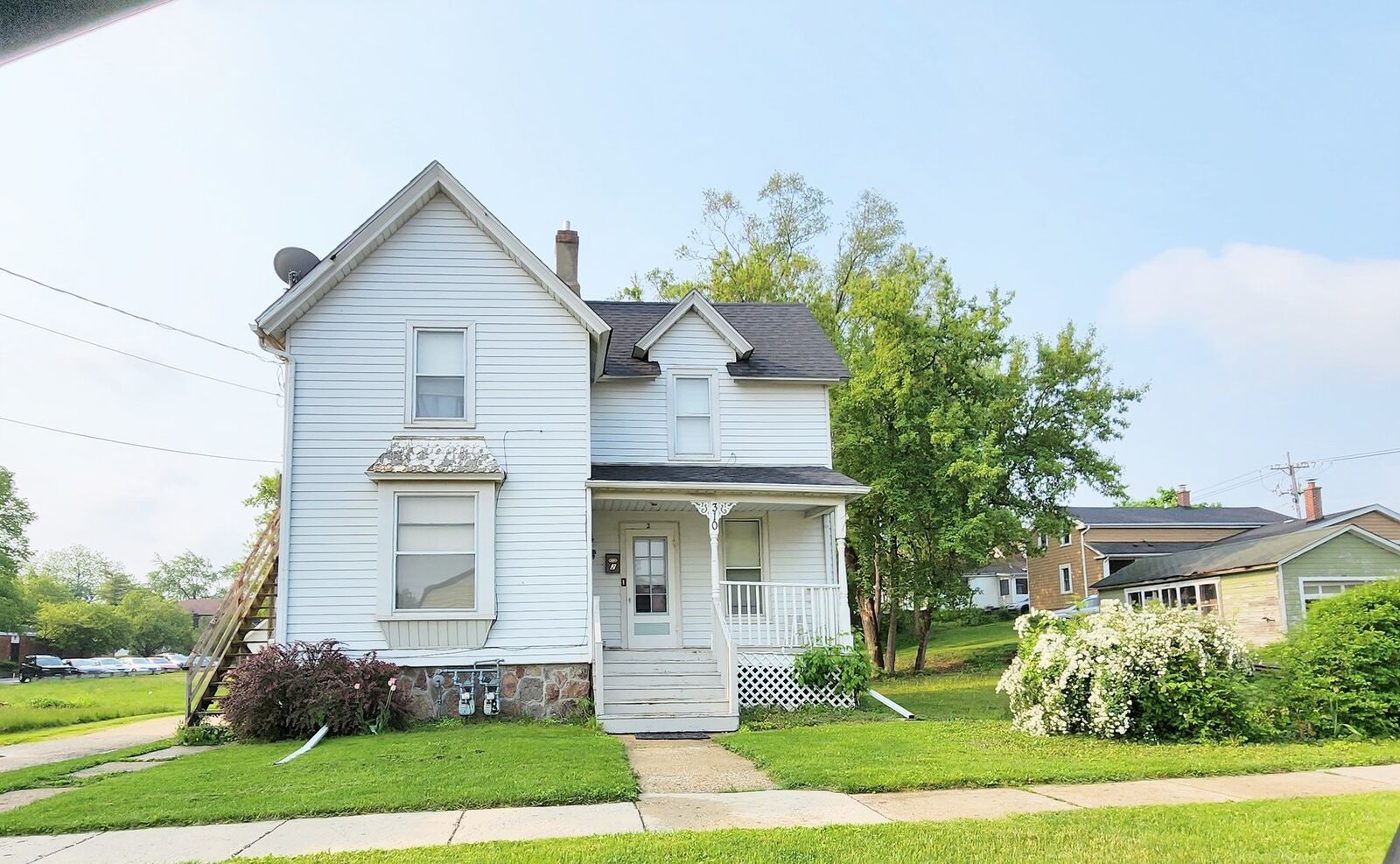 Property Photo: 310 E Judd Street IL 60098