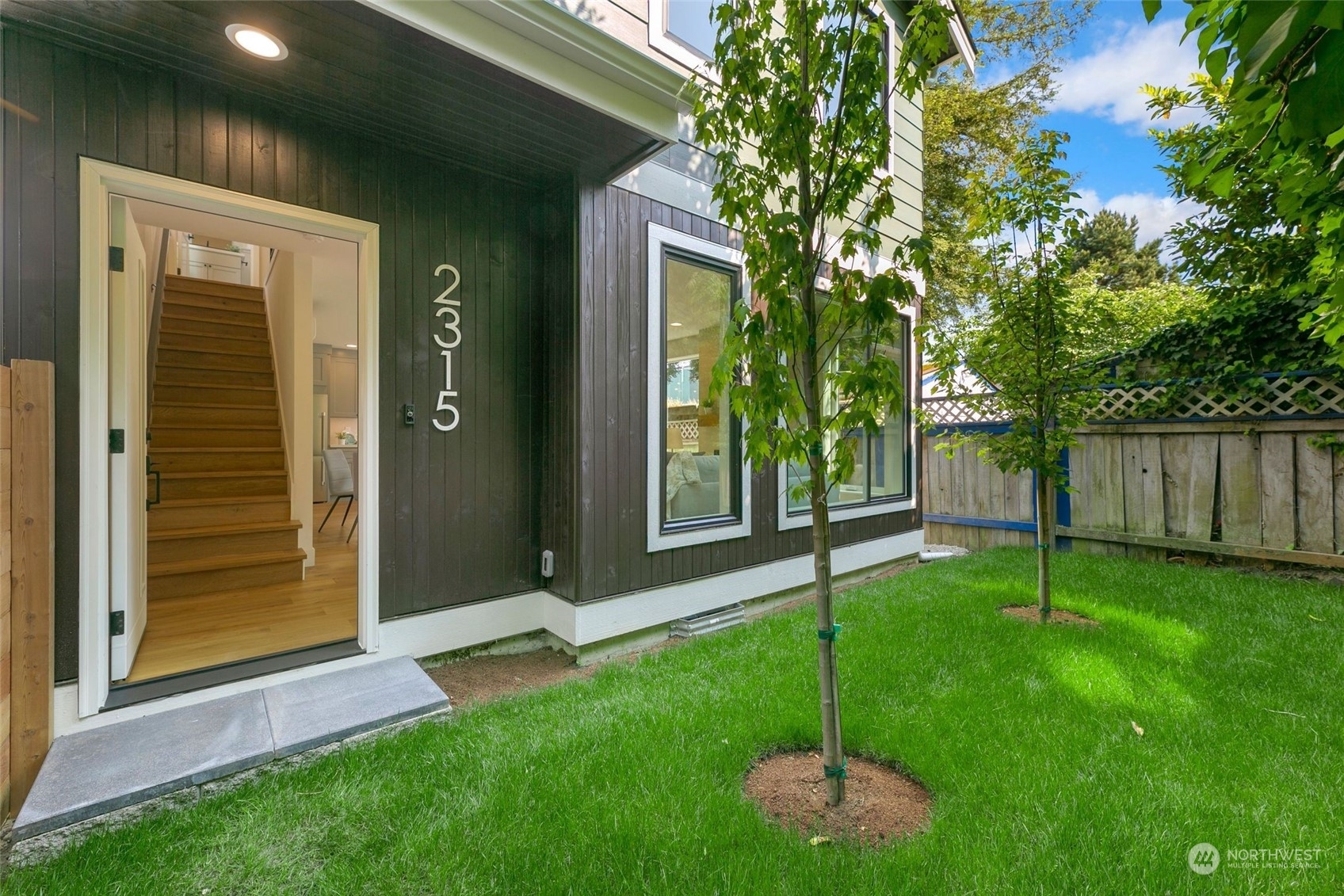2315 E Harrison Street  Seattle WA 98112 photo