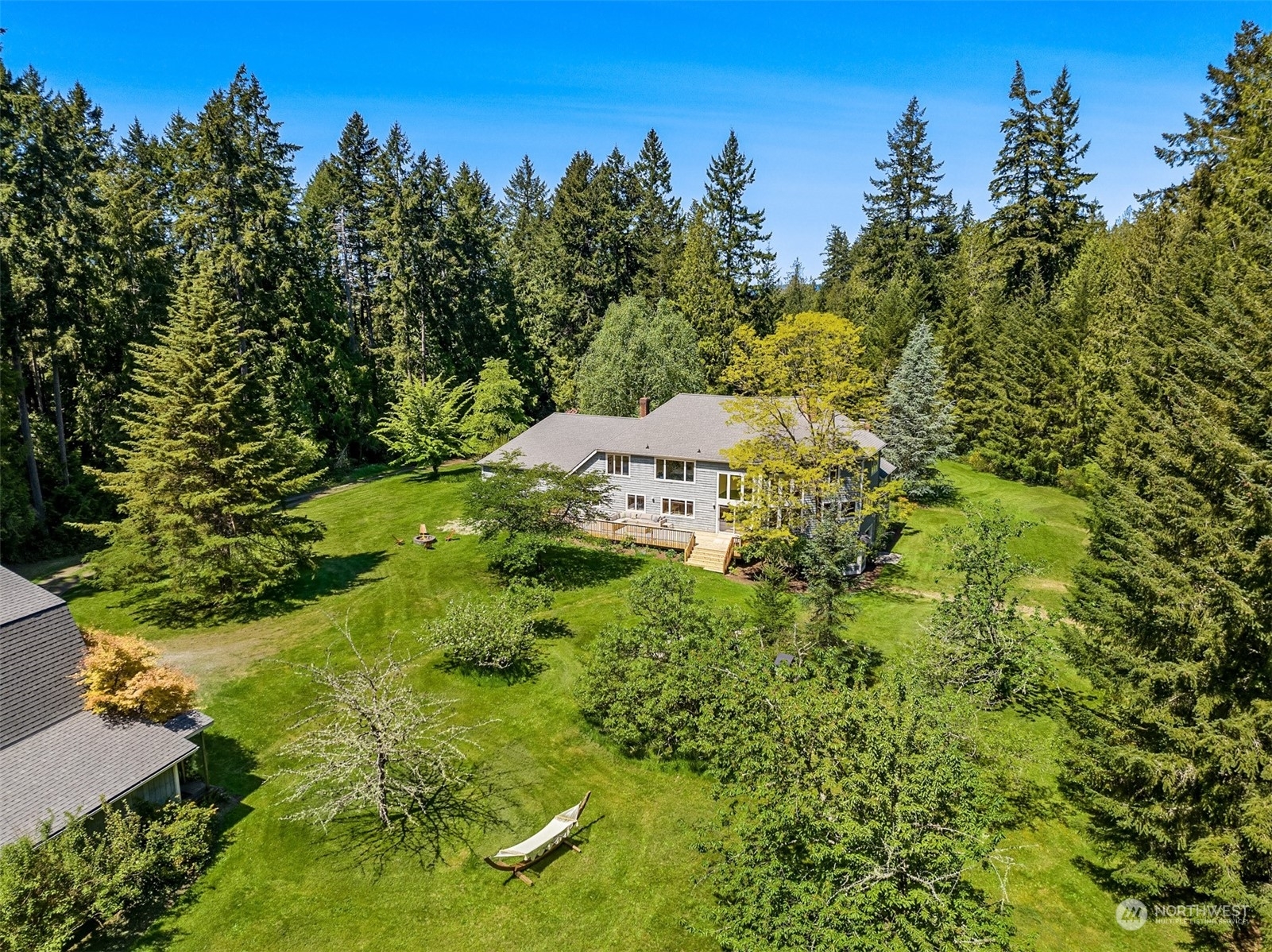 10770 Arrow Point Drive NE  Bainbridge Island WA 98110 photo