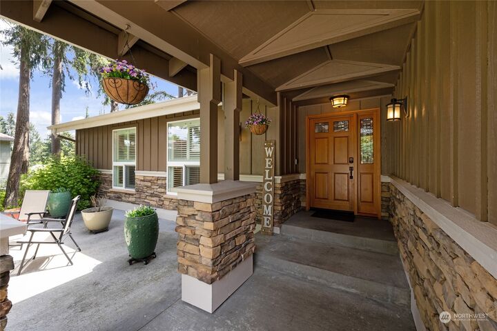 Property Photo:  14054  95th Avenue NE  WA 98034 