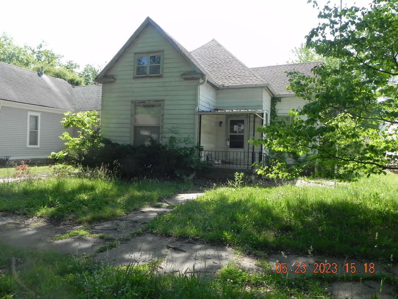 Property Photo: 1004 S Missouri Ave MO 65301