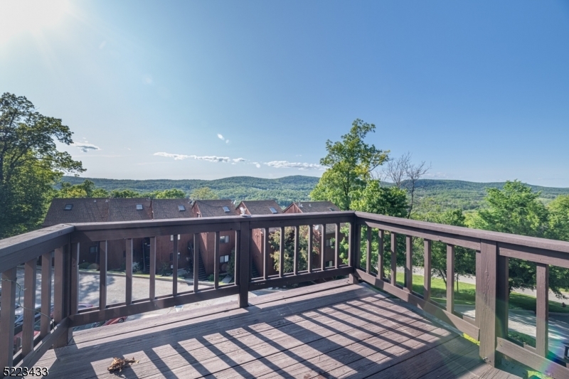 Property Photo: 3 Telluride Ct. Unit 6 NJ 07462