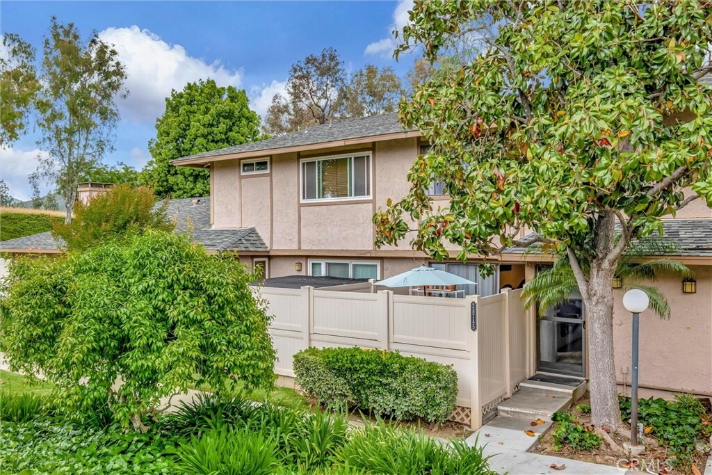 Property Photo:  28745 Conejo View Drive 124  CA 91301 