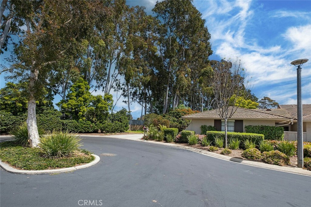 Property Photo:  10 N Cherry N  CA 92612 