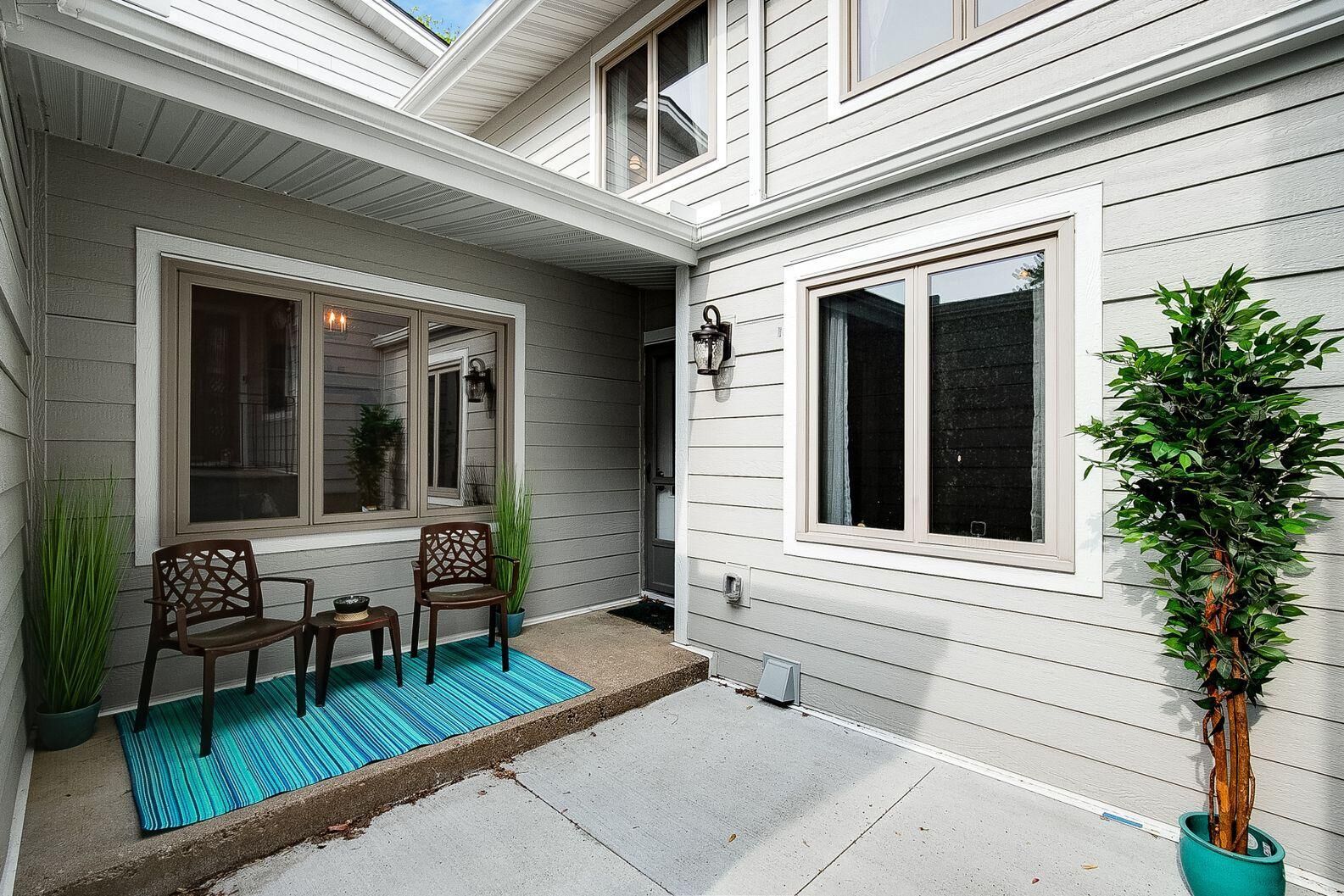 Property Photo: 6729 W 82nd Street MN 55438
