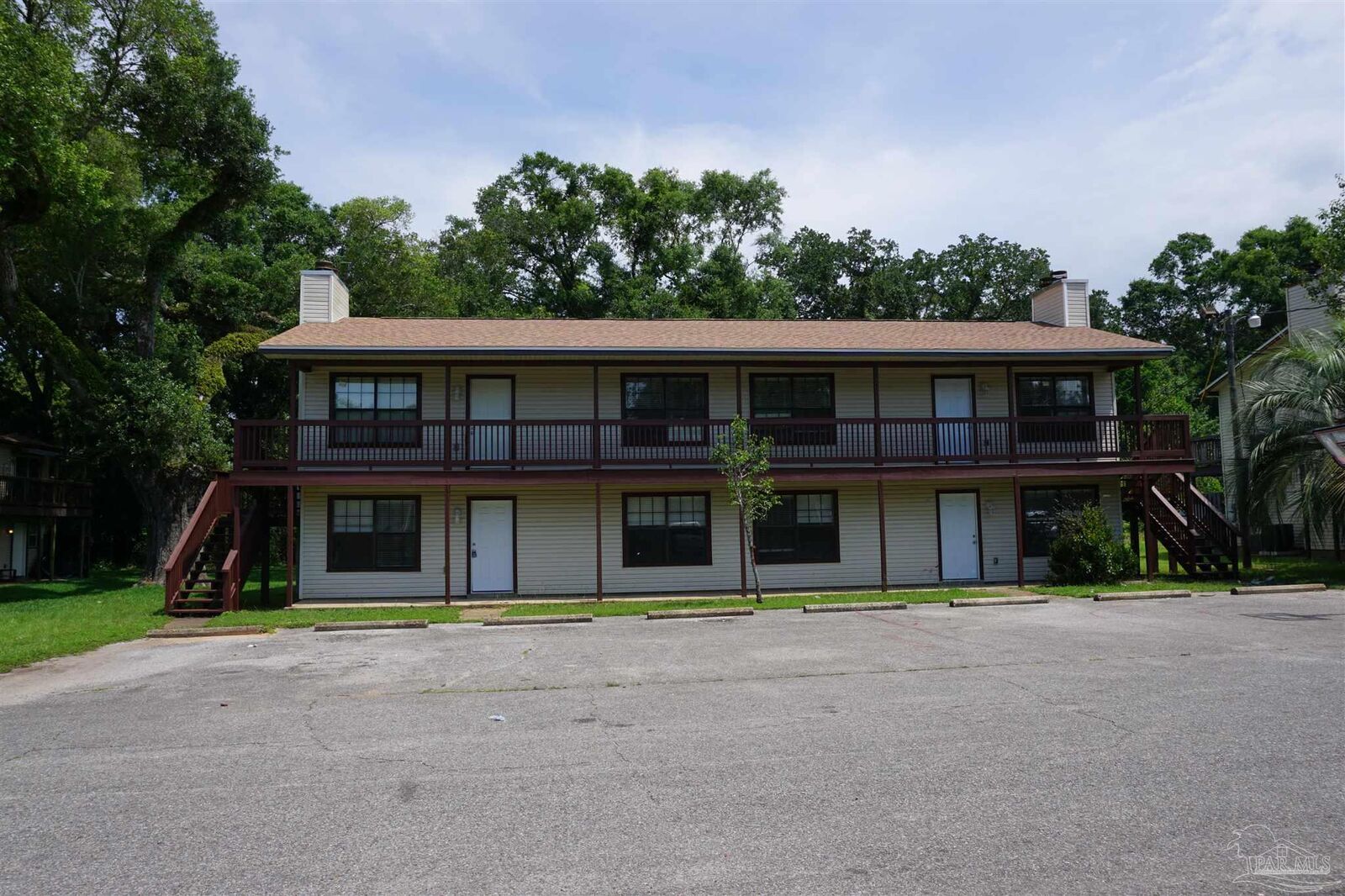 Property Photo: 750 Tumbleweed Trl FL 32534