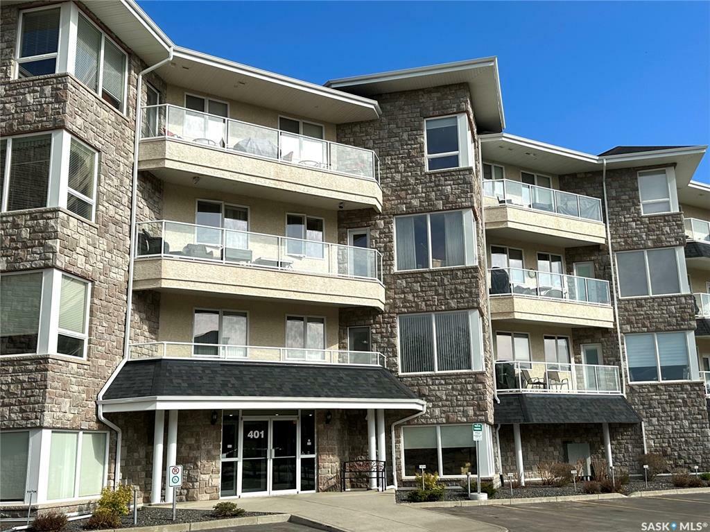 Property Photo: 401 Cartwright Street 311 SK S7T0B3