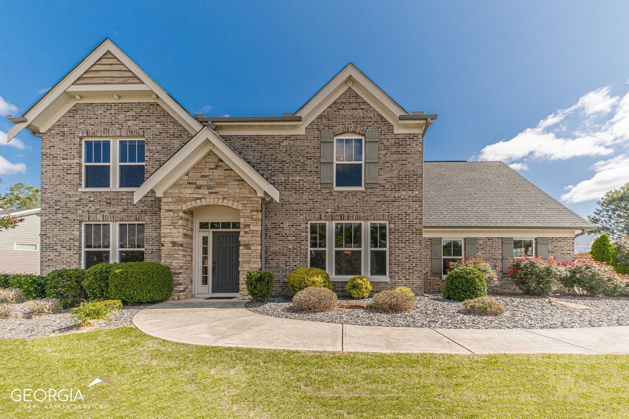 Property Photo: 511 Leafton Place GA 30517