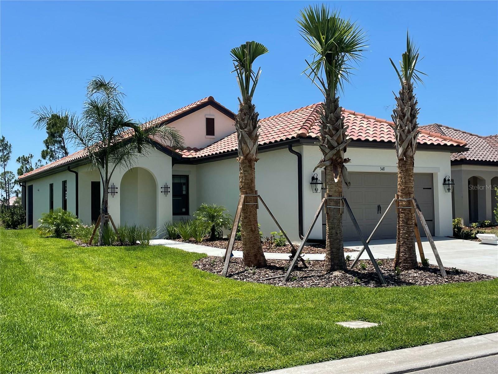 Property Photo: 348 Palmaria Court FL 34275
