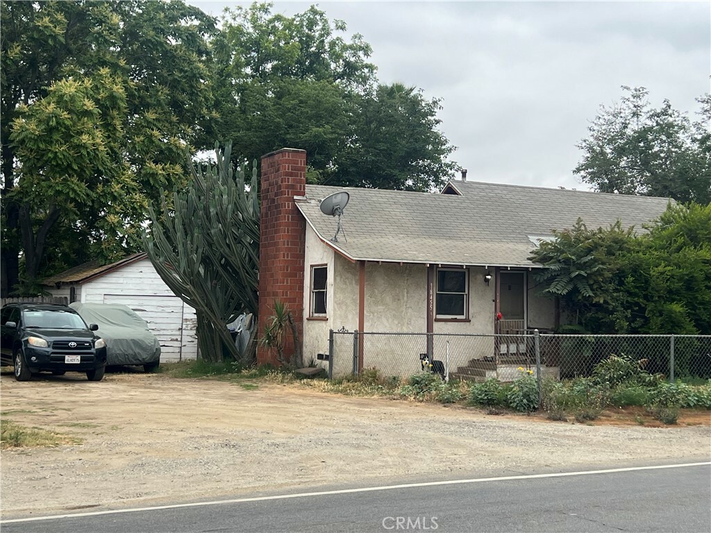 Property Photo:  18455 Marygold Avenue  CA 92316 