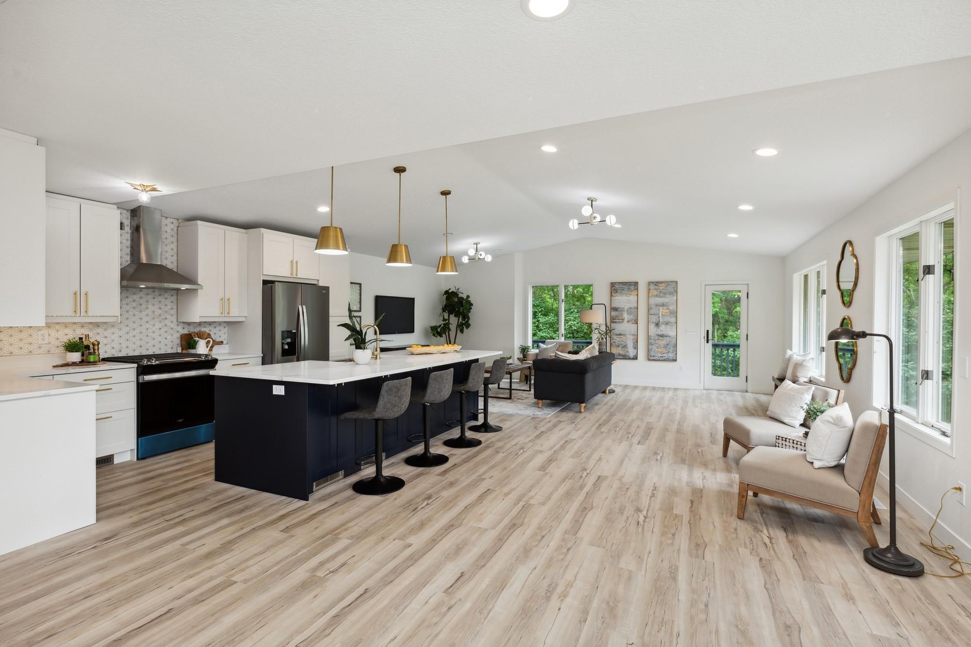 Property Photo: 1324 Parkview Court MN 55318