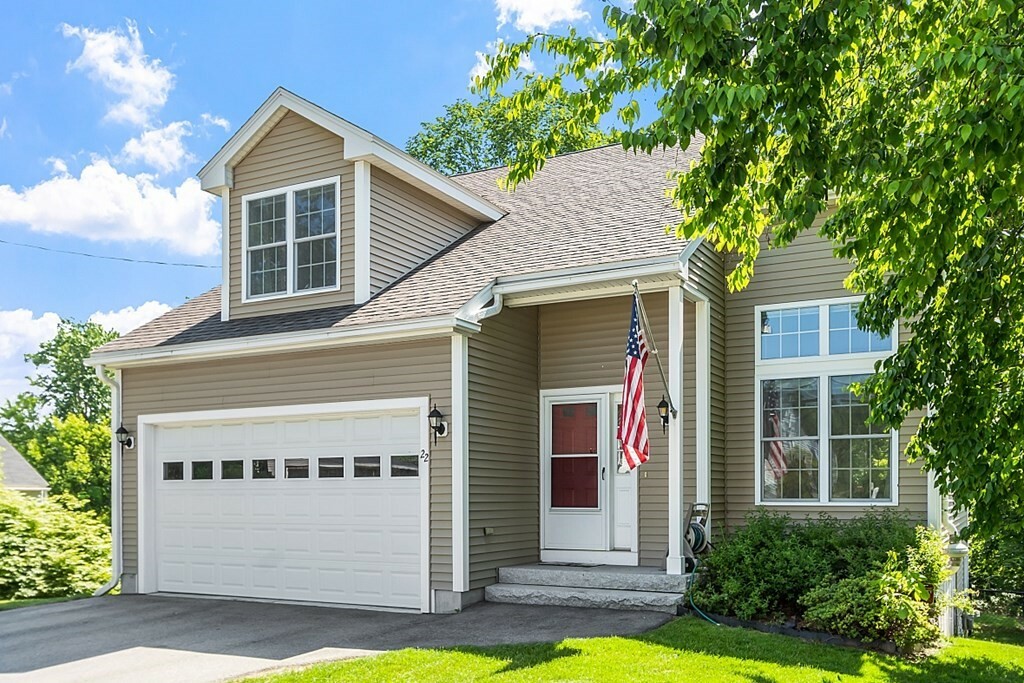 Property Photo: 22 Tyngsboro Rd MA 01826