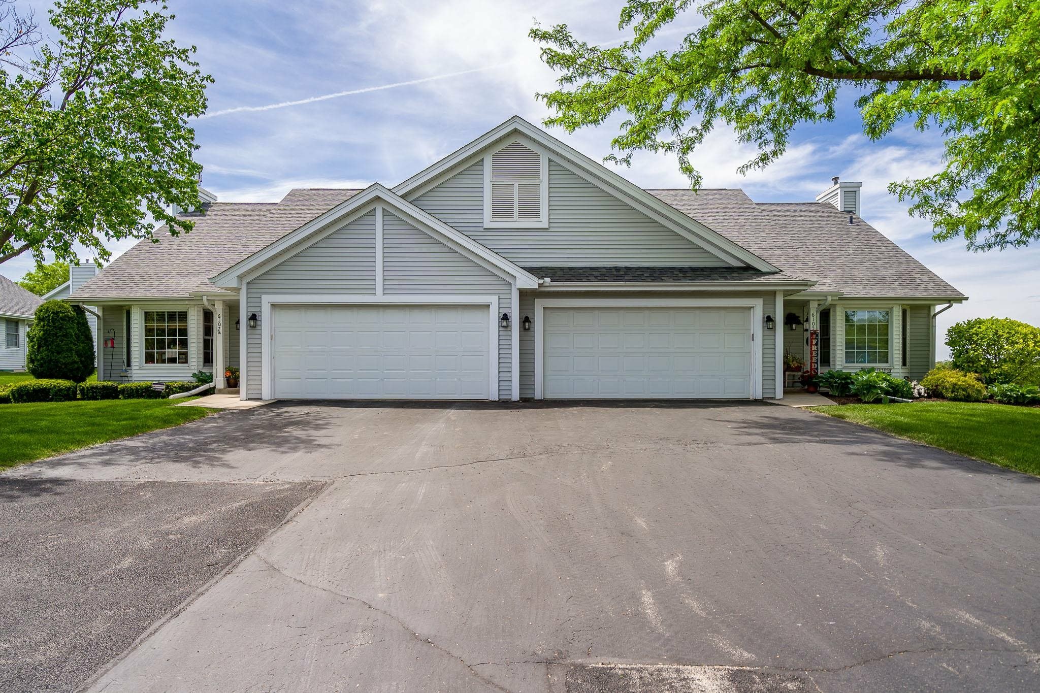 Property Photo:  6105 Broadcast Parkway  IL 61111 