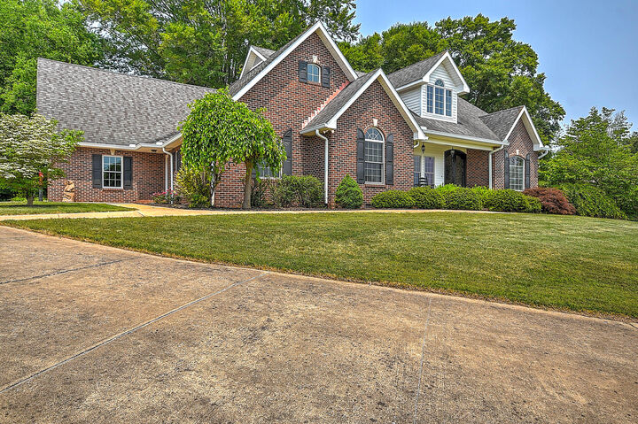 250 Veldt Lane  Afton TN 37616 photo