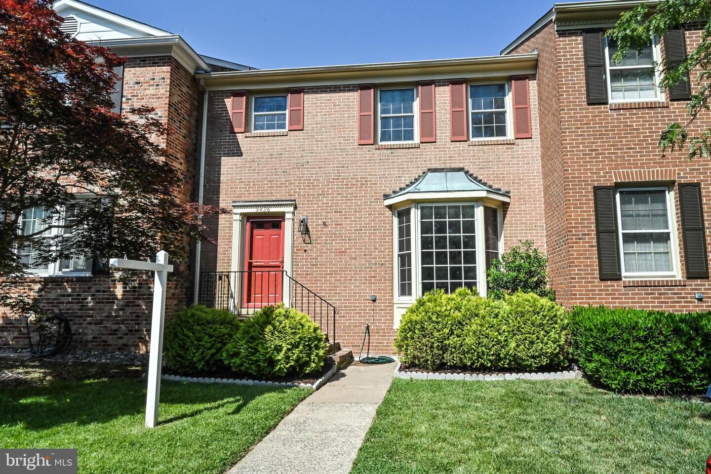 Property Photo:  9426 Park Hunt Court  VA 22153 