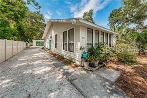 Property Photo:  525 Bay Street  FL 34698 