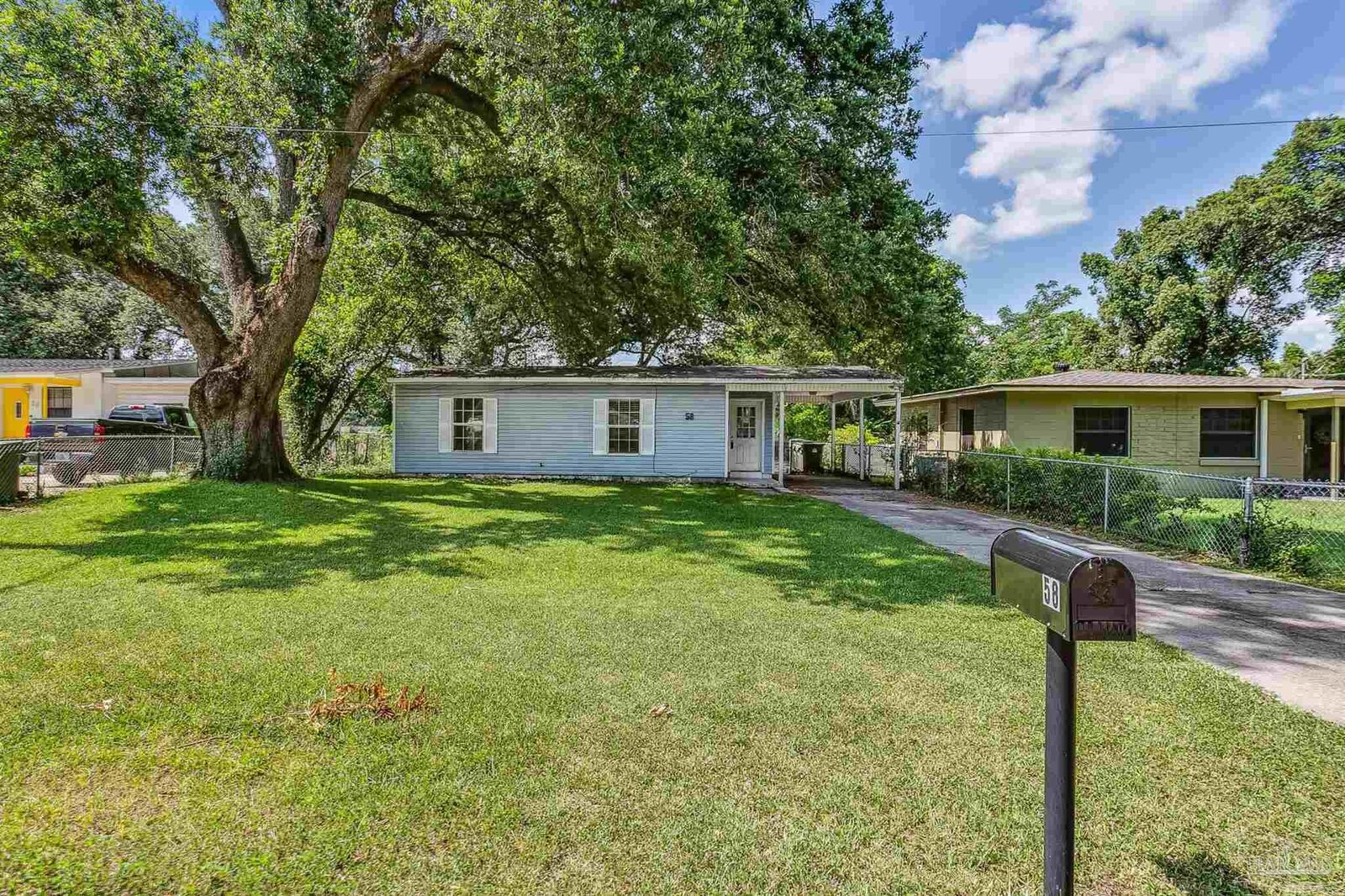 Property Photo:  58 Pen Haven Dr  FL 32506 