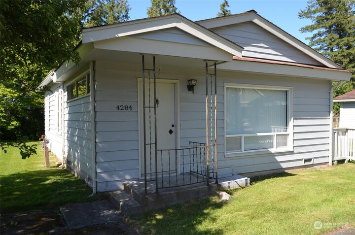 Property Photo:  4284 Van Horn Lane  WA 98226 