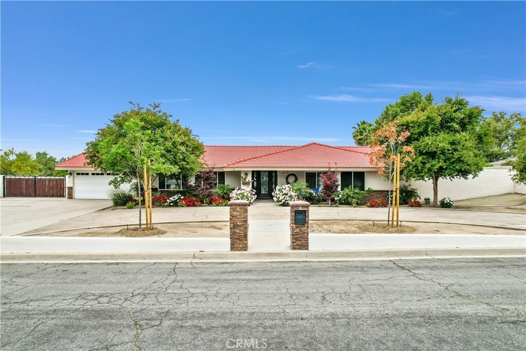 Property Photo:  11820 Overland Drive  CA 92337 