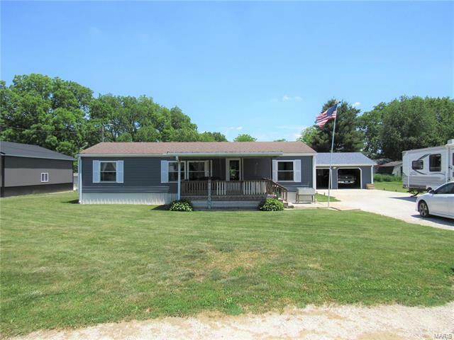 Property Photo: 554 Morrow IL 62092