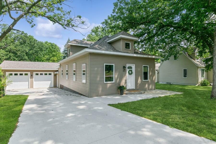Property Photo: 213 2nd Avenue NE MN 56273