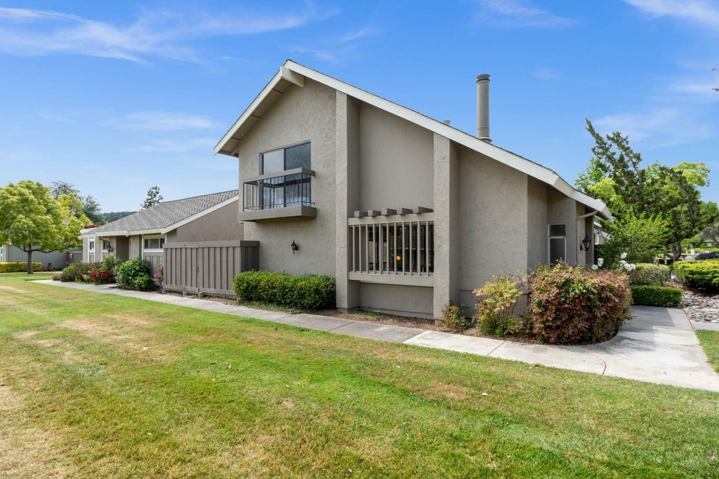 Property Photo:  150 Milmar Way  CA 95032 