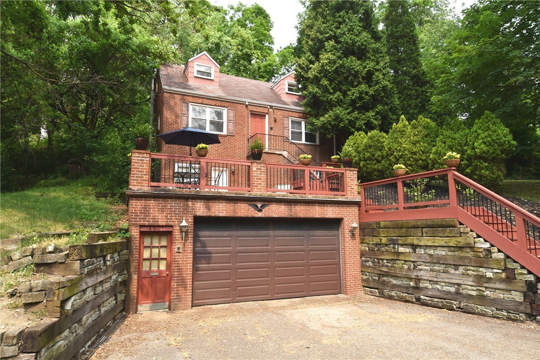 Property Photo:  4601 E Willock Road  PA 15227 