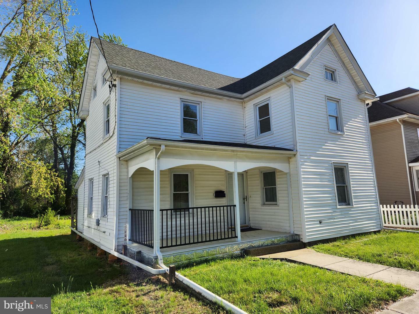 Property Photo:  208 Maple Avenue  MD 21632 