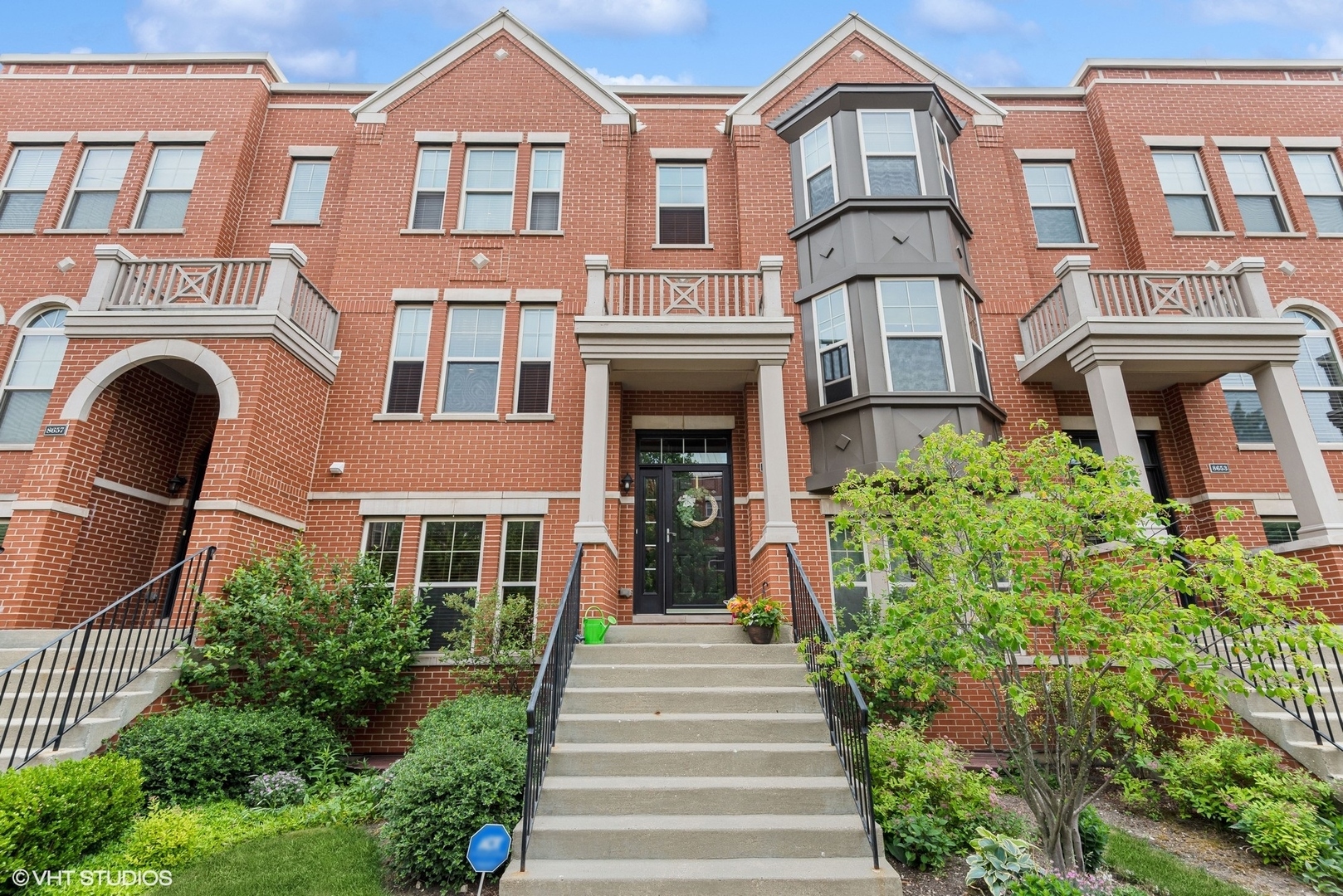 Property Photo: 8655 Narragansett Avenue IL 60053