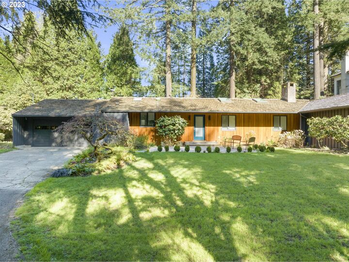 House for sale in Portland 4205 SW Torr Ln, Portland, OR 97221