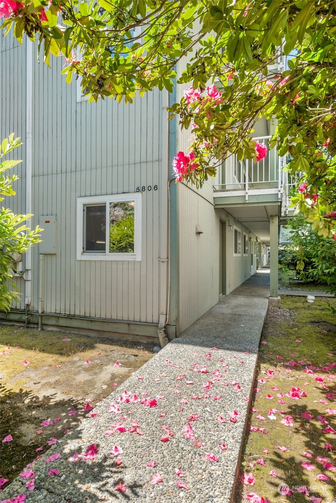 Property Photo:  5806 200th Street SW A  WA 98036 