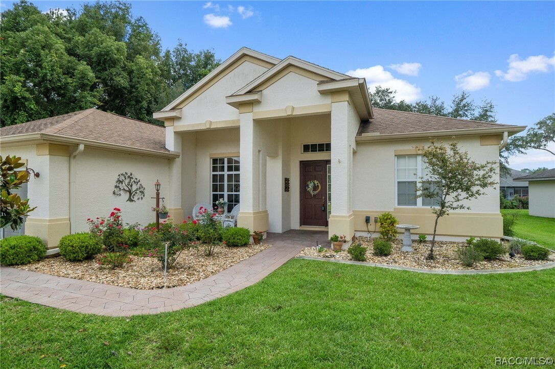 Property Photo:  2996 N Folkestone Loop  FL 34442 