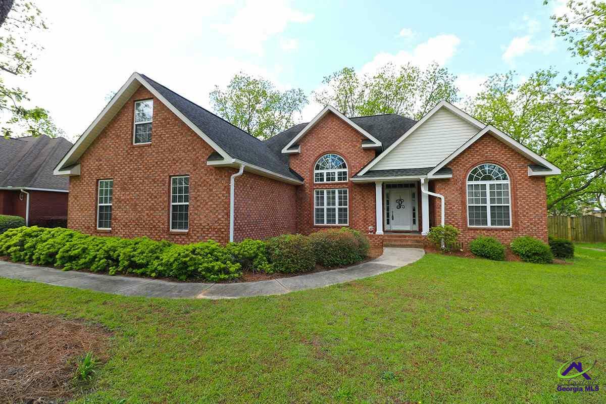 Property Photo:  207 Brookewater Lane  GA 31069-3349 