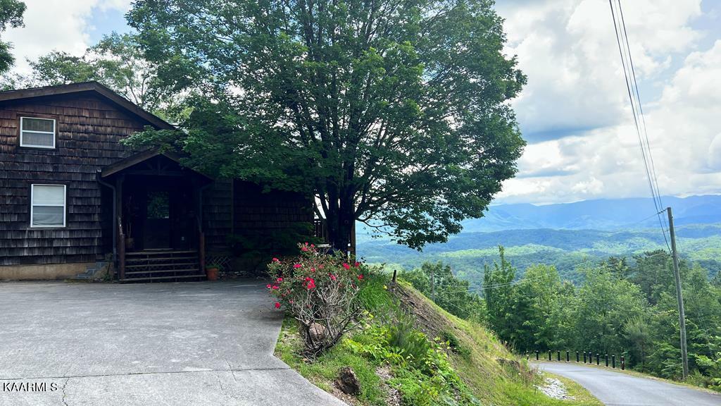 Property Photo:  1928 Timber Ridge Way  TN 37876 