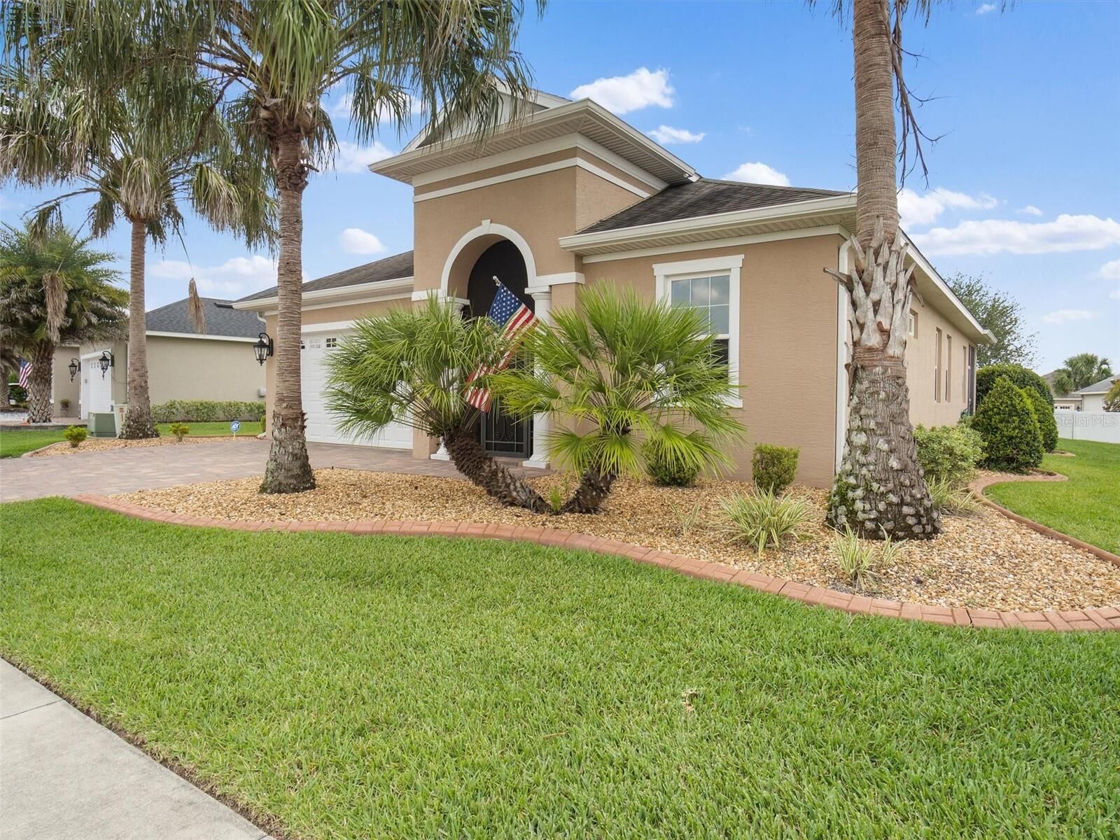 Property Photo: 5011 Belted Kingfisher Drive FL 34484