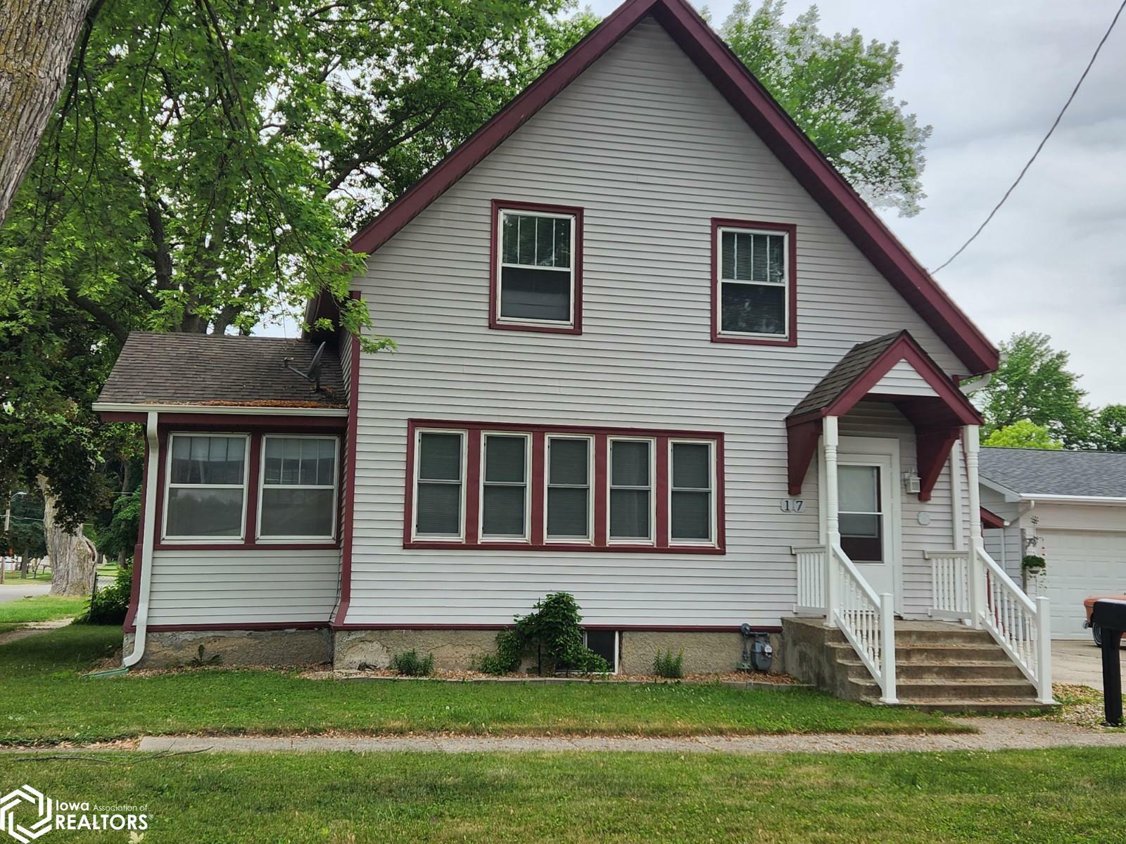 Property Photo:  17 S 13th Street  IA 50428 