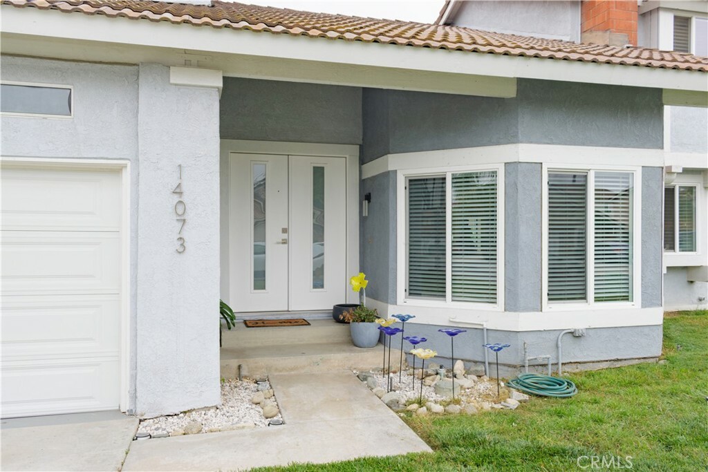 Property Photo:  14073 Parkwood Drive  CA 92337 