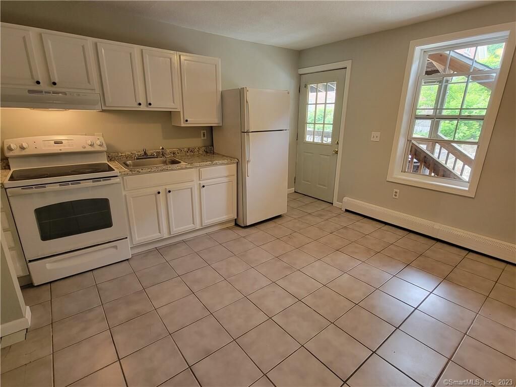 Property Photo:  426 Norwich Avenue  CT 06380 