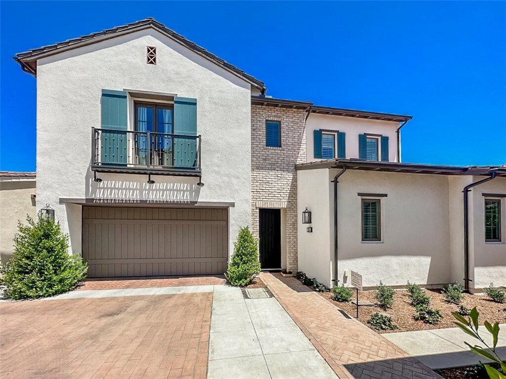 Property Photo:  126 Bellini  CA 92602 