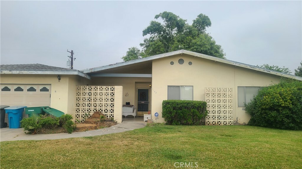 Property Photo:  1148 Cherry Lane  CA 92320 