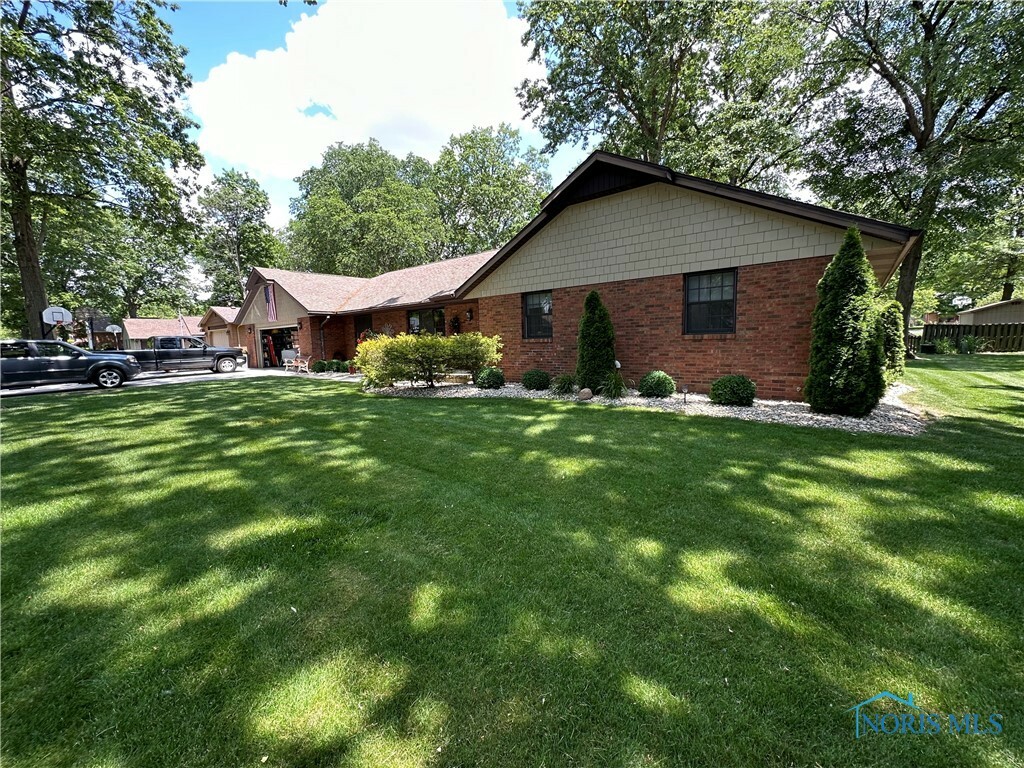 Property Photo:  2520 Foxbury Lane  OH 45840 