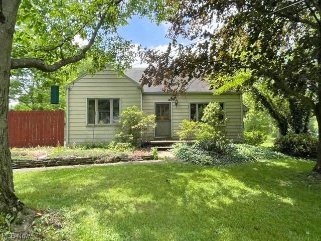 Property Photo:  2165 Tibbetts Wick Road  OH 44420 