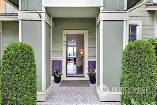 Property Photo:  9128 Merritt Avenue SE  WA 98065 