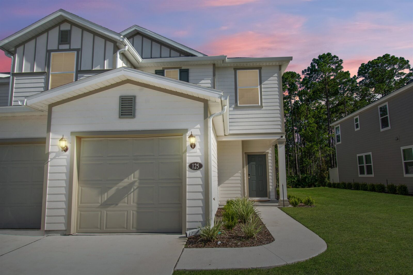 Property Photo:  125 Great Star Court  FL 32086 