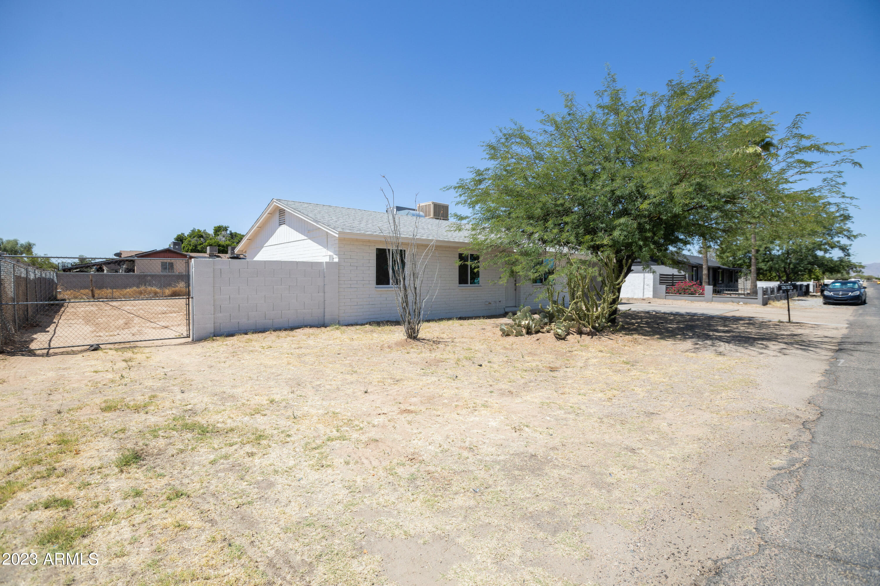 Property Photo:  13203 W Tuckey Lane  AZ 85307 