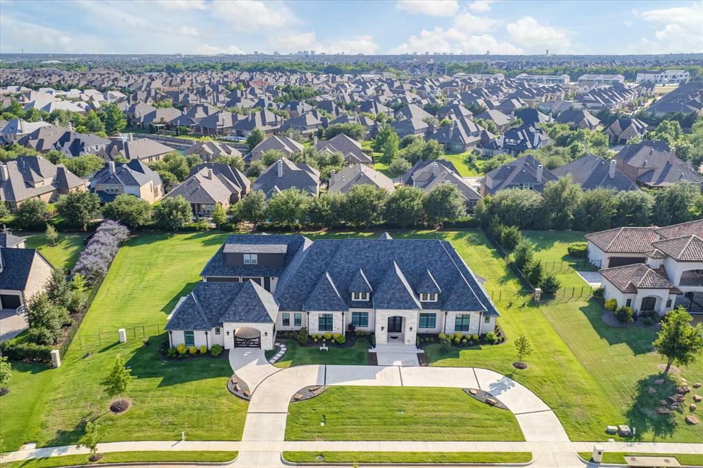 Property Photo: 5604 Twin Cities Lane TX 75070