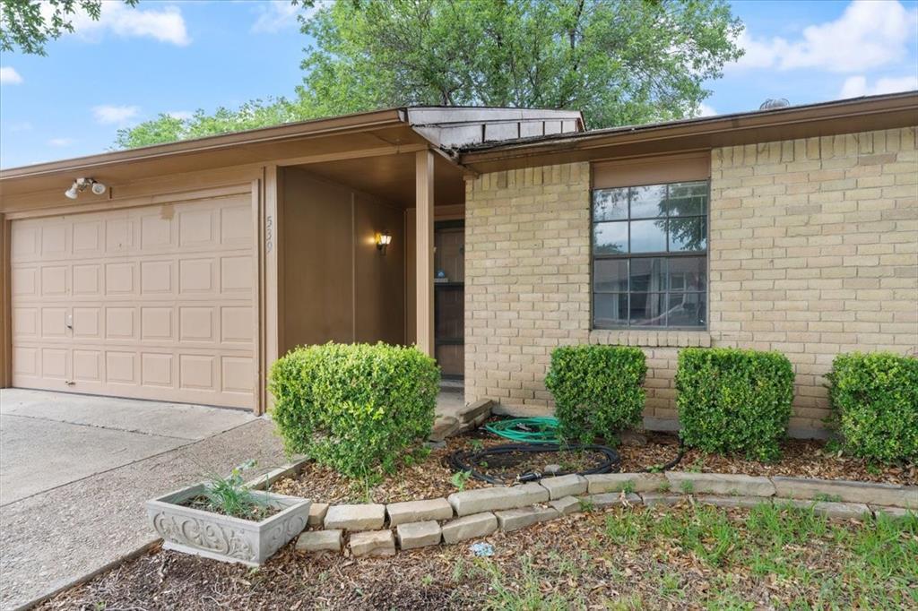 Property Photo: 539 Oldbridge Drive TX 75002
