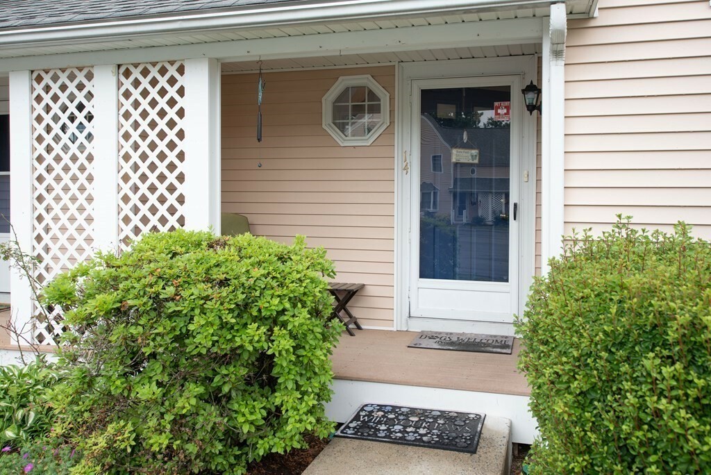 Property Photo: 96 Danforth Street 14 MA 02780