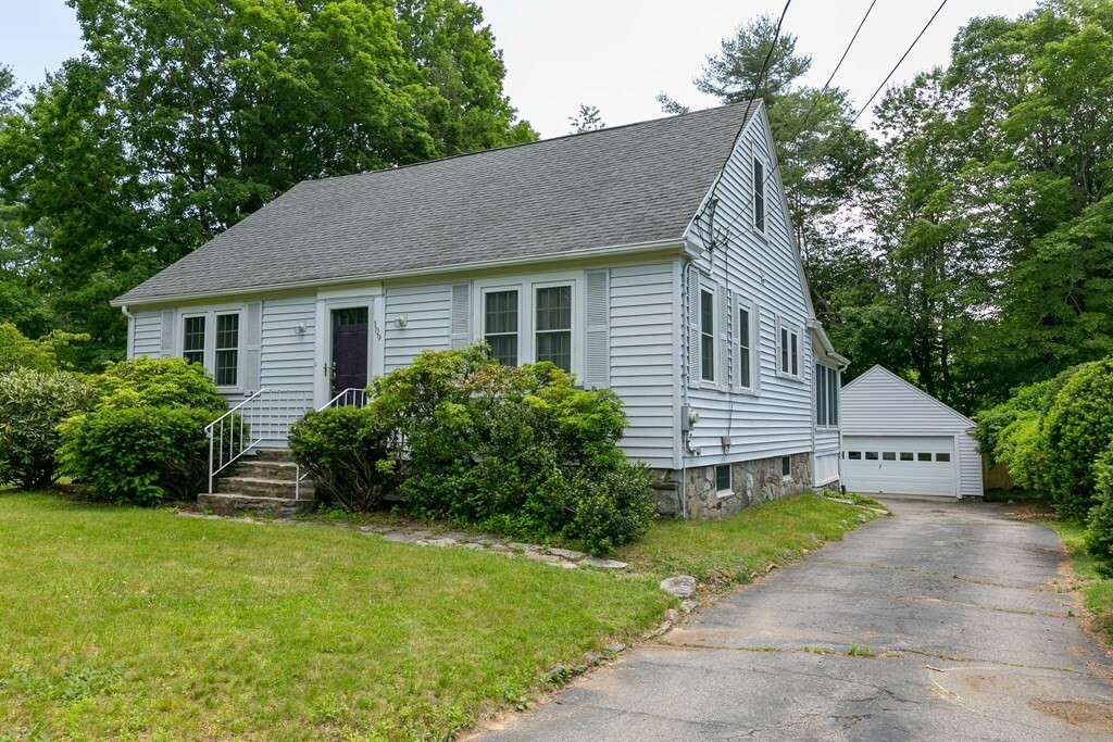 Property Photo:  109 Shrewsbury St  MA 01520 