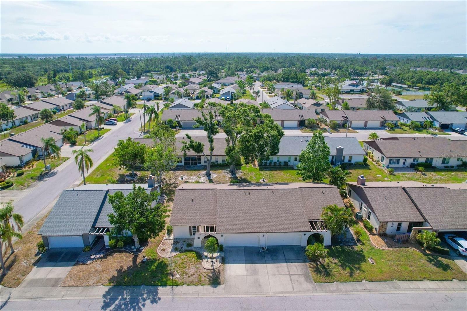 Property Photo:  624 Deerwood Avenue  FL 34223 